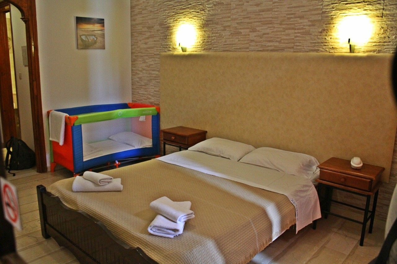 Tina Hotel Limni Cameră foto